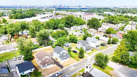 View/Area - 2732 Daisy Ave, Baltimore, MD 21227 photo 4 of 5