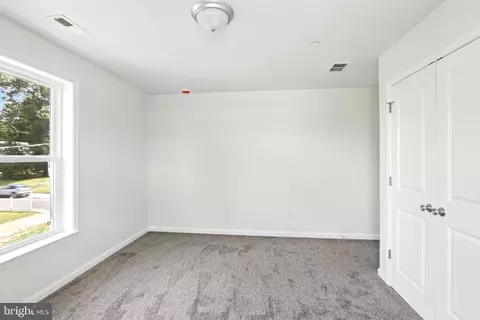 Bedroom - 2732 Daisy Ave, Baltimore, MD 21227 photo 9 of 10