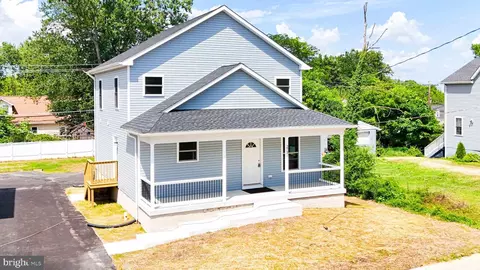 Exterior - 2732 Daisy Ave, Baltimore, MD 21227 photo 3 of 4