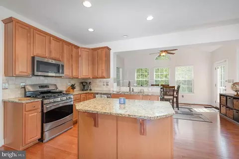 10526 Windlass Run Rd, Middle River, MD 21220 photo 13