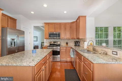 10526 Windlass Run Rd, Middle River, MD 21220 photo 14