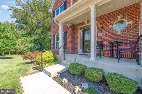 10526 Windlass Run Rd, Middle River, MD 21220 photo 4