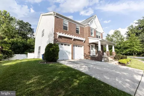 7508 Roxy Dr, Windsor Mill, MD 21244 photo 3
