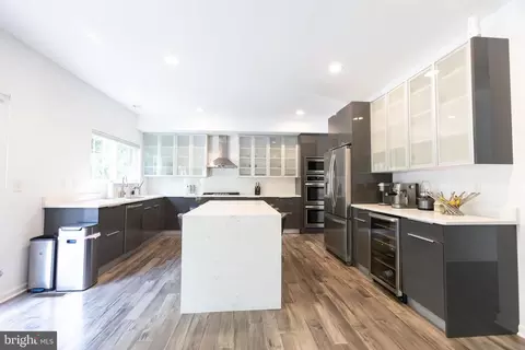 7508 Roxy Dr, Windsor Mill, MD 21244 photo 15