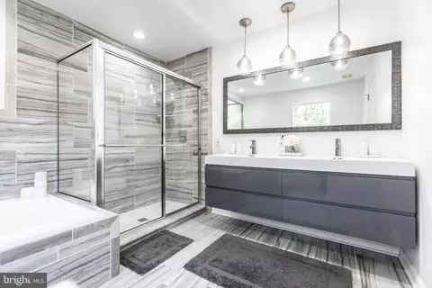 7508 Roxy Dr, Windsor Mill, MD 21244 photo 28