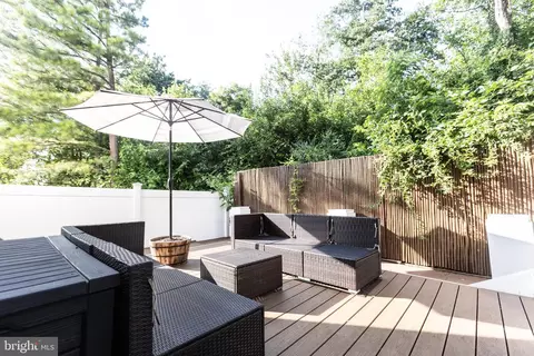 7508 Roxy Dr, Windsor Mill, MD 21244 photo 6