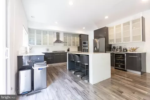 7508 Roxy Dr, Windsor Mill, MD 21244 photo 16