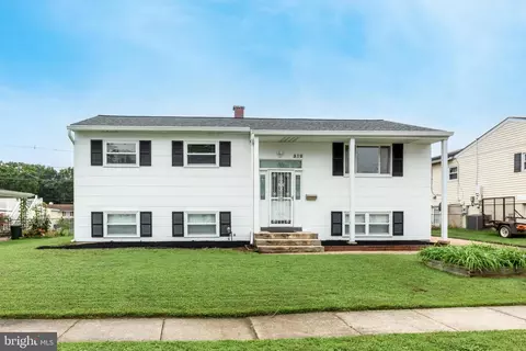 520 Crisfield Rd, Middle River, MD 21220