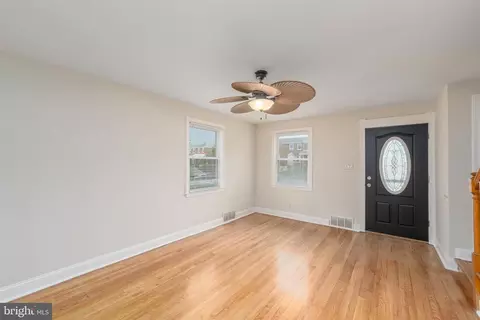 6822 Duluth Ave, Dundalk, MD 21222 photo 5