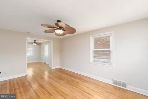 6822 Duluth Ave, Dundalk, MD 21222 photo 4