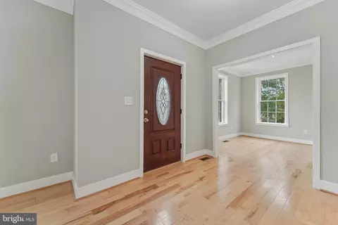 Entry Way - 1937 Brady Ave, Halethorpe, MD 21227 photo 1 of 9