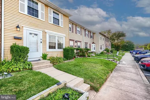 31 Guinevere Ct, Rosedale, MD 21237