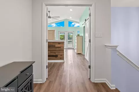 Entry Way - 3608 Galloway Rd, Middle River, MD 21220 photo 9 of 11