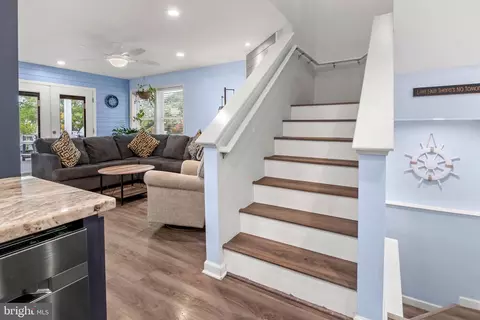 Entry Way - 3608 Galloway Rd, Middle River, MD 21220 photo 2 of 11
