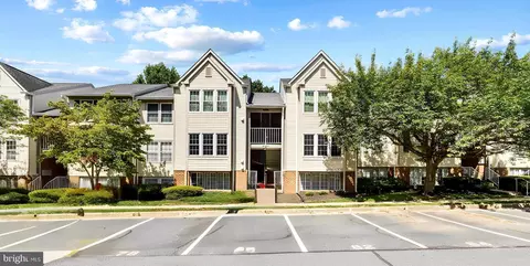 82 Surrey Ln #143, Nottingham, MD 21236