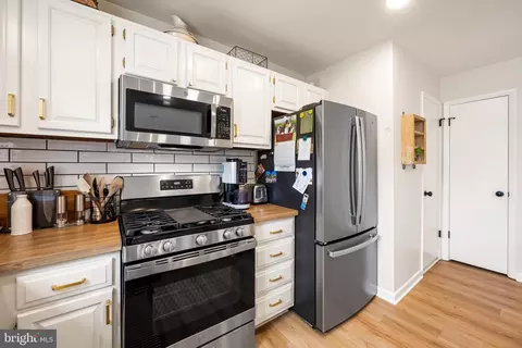 15 Open Gate Ct, Nottingham, MD 21236 photo 13