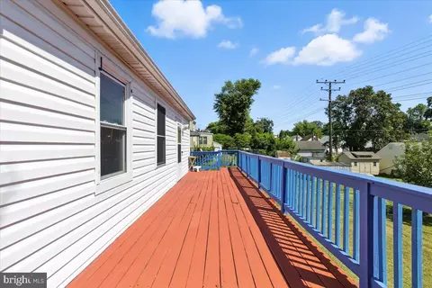 Exterior - 2109 Smith Ave, Halethorpe, MD 21227 photo 4 of 7