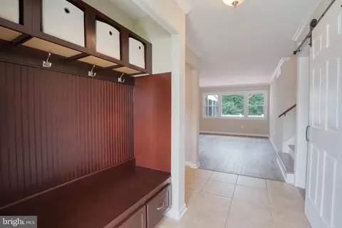 8 Moray Ct, Nottingham, MD 21236 photo 3