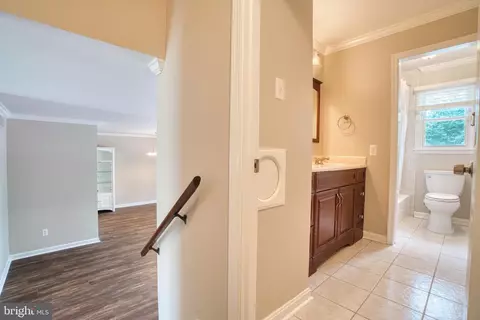 8 Moray Ct, Nottingham, MD 21236 photo 10
