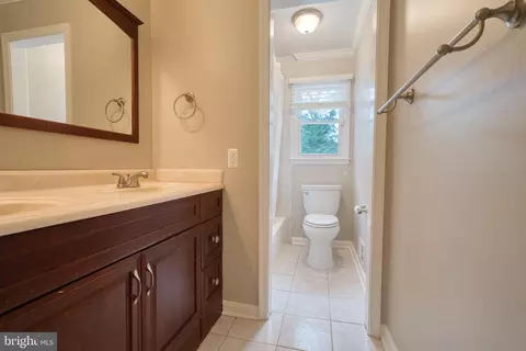 8 Moray Ct, Nottingham, MD 21236 photo 12