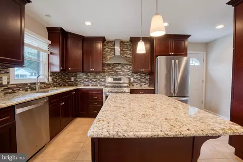 8 Moray Ct, Nottingham, MD 21236 photo 8