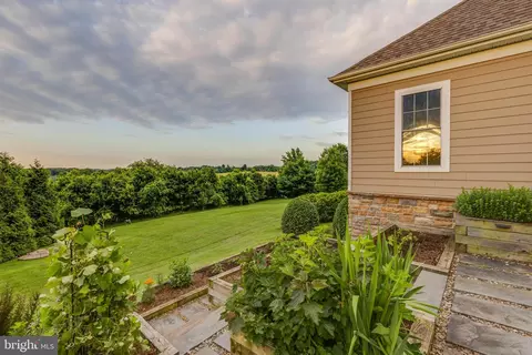 Exterior - 3913 Briar Knoll Cir, Phoenix, MD 21131 photo 12 of 14