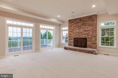 Living - 3913 Briar Knoll Cir, Phoenix, MD 21131 photo 1 of 4