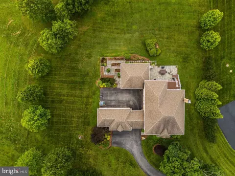 View/Area - 3913 Briar Knoll Cir, Phoenix, MD 21131 photo 1 of 2