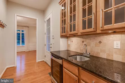 Entry Way - 3913 Briar Knoll Cir, Phoenix, MD 21131 photo 2 of 5