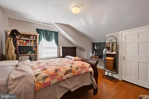 Bedroom - 3605 Buckingham Rd, Baltimore, MD 21207 photo 1 of 2