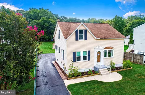 609 Wampler Rd, Middle River, MD 21220 photo 4