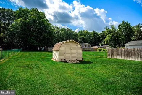 609 Wampler Rd, Middle River, MD 21220 photo 35