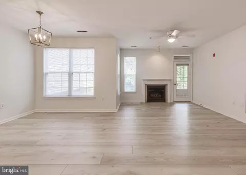 400 Symphony Cir #315I, Hunt Valley, MD 21030