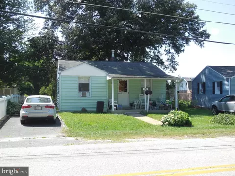 171 Riverside Rd, Essex, MD 21221
