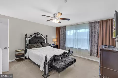 Bedroom - 7607 Town View Dr, Dundalk, MD 21222 photo 1 of 2