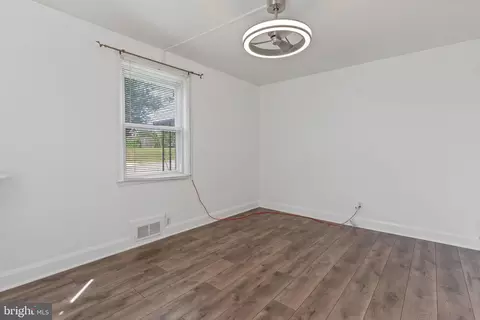 1715 Summit Ave, Halethorpe, MD 21227 photo 12