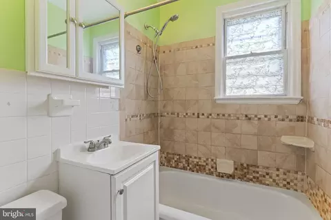1715 Summit Ave, Halethorpe, MD 21227 photo 18
