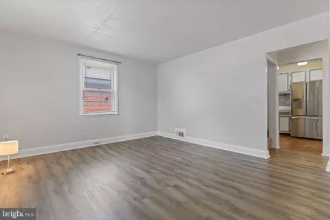 1715 Summit Ave, Halethorpe, MD 21227 photo 5