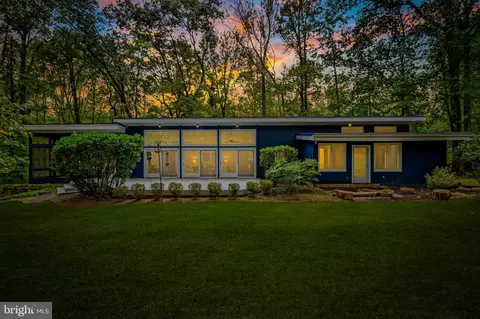 3 Chartwell Ct, Owings Mills, MD 21117