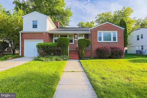 3106 Hatton Rd, Pikesville, MD 21208