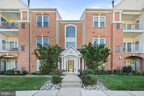 5496 Glenthorne Ct #5496, Rosedale, MD 21237