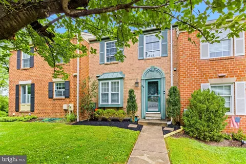 24 Bussing Ct, Lutherville Timonium, MD 21093