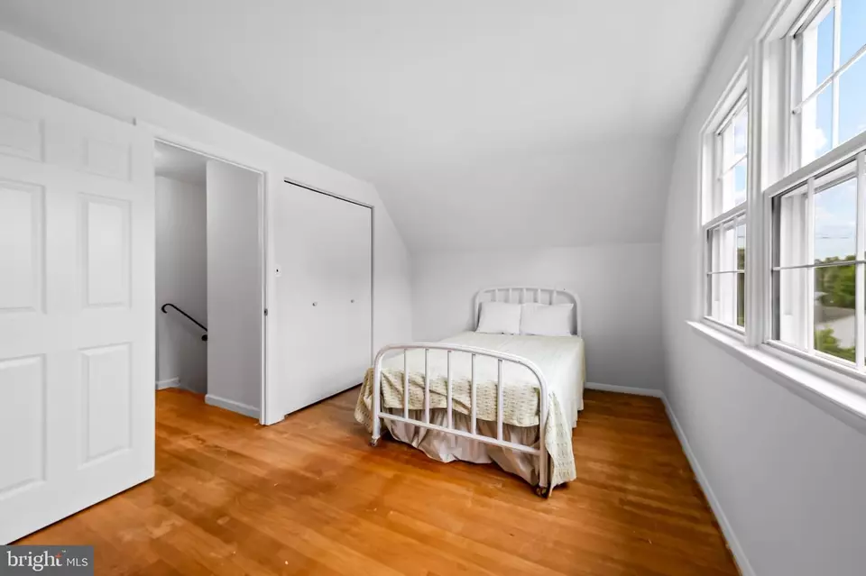 Bedroom - 104 Glenmoore Ave, Cockeysville, MD 21030 photo 4 of 4