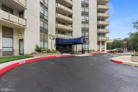 Exterior - 205 E Joppa Rd #1907, Towson, MD 21286 photo 3 of 4