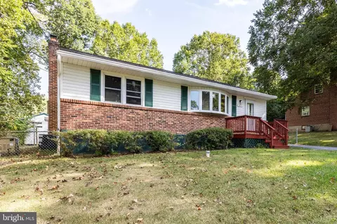 3659 Clifmar Rd, Windsor Mill, MD 21244 photo 2