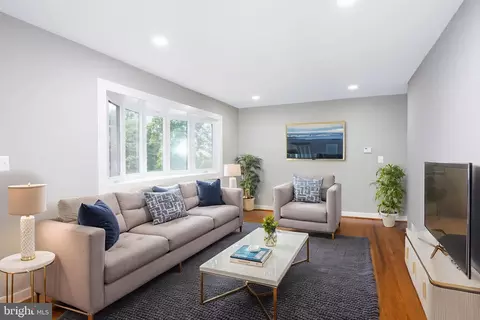 3659 Clifmar Rd, Windsor Mill, MD 21244 photo 5