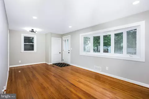 3659 Clifmar Rd, Windsor Mill, MD 21244 photo 8
