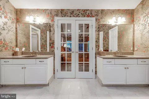 Bath - 14418 Katie Rd, Phoenix, MD 21131 photo 2 of 3