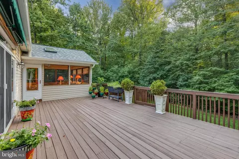 Exterior - 14418 Katie Rd, Phoenix, MD 21131 photo 8 of 10