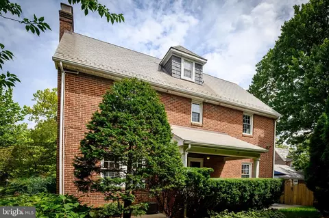 Exterior - 223 Dunkirk Rd, Baltimore, MD 21212 photo 3 of 13